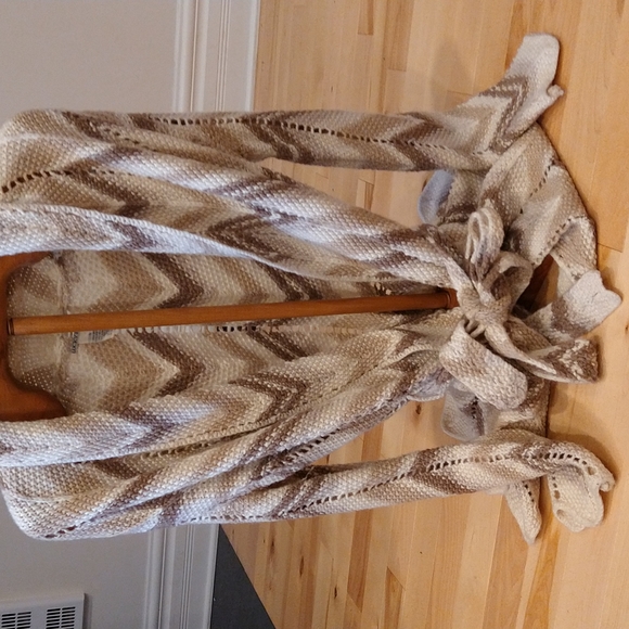 Small lucky brand long knit cardigan with belt cream tan brown chevron boho feel - Picture 5 of 5